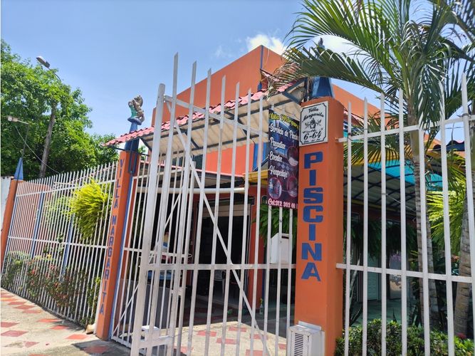 Casa de 9 alcobas en venta en Girardot, Ricaurte, 600 m² · foto 11 de 19