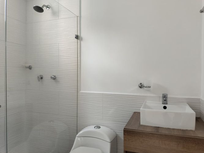 Apartamento de 3 alcobas en arriendo en El Poblado, Medellín, 125 m² · foto 13 de 14