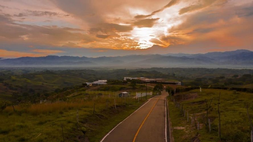 Lote en venta en Cerritos, Pereira, 10046 m² · foto 4 de 13