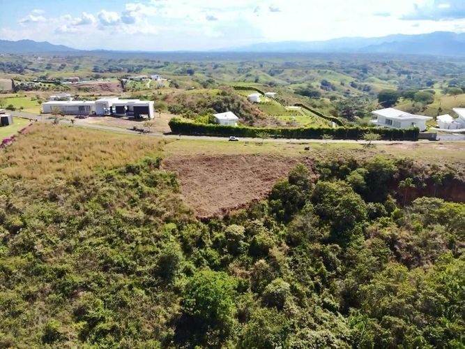 Lote en venta en Cerritos, Pereira, 10046 m² · foto 10 de 13