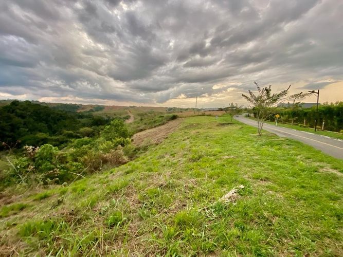 Lote en venta en Cerritos, Pereira, 11025 m² · foto 2 de 13