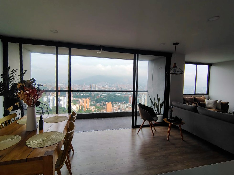 Apartamento en venta en Vallano, Envigado · foto 2 de 18