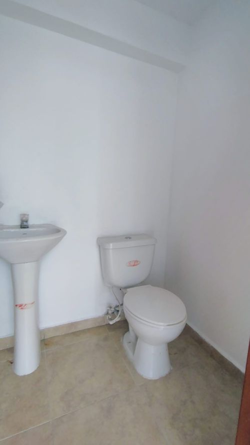 Local en venta en Comuneros, Bucaramanga, 47 m² · foto 15 de 16