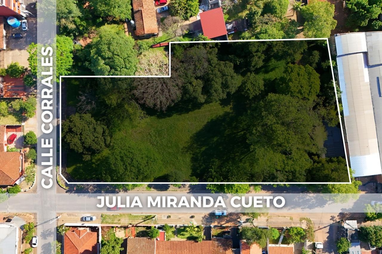 Terreno en venta en Fernando de la Mora — foto 2