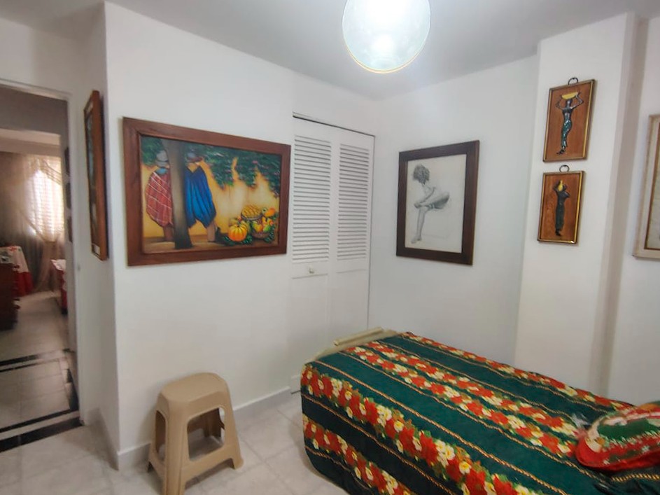 Apartamento en venta en El Poblado, Medellín · foto 12 de 17