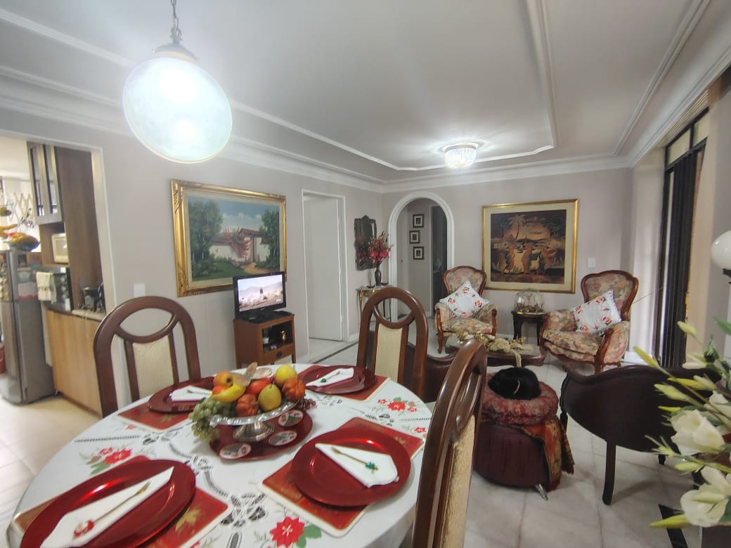 Apartamento en venta en El Poblado, Medellín · foto 6 de 17