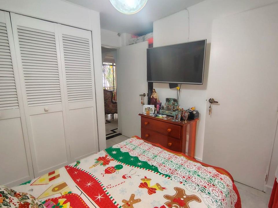 Apartamento en venta en El Poblado, Medellín · foto 11 de 17