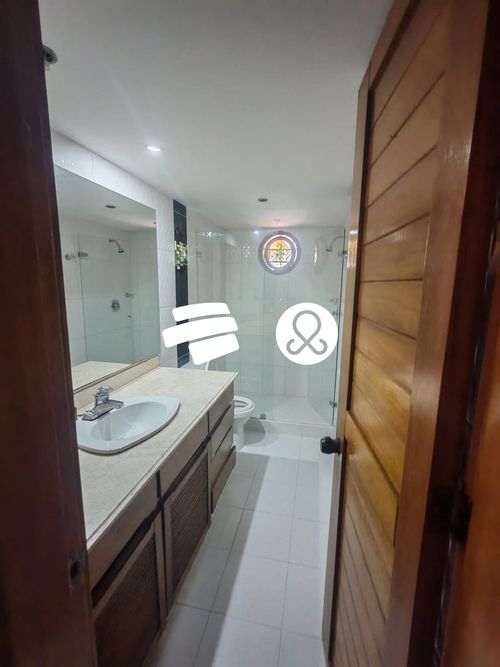 Casa de 5 alcobas en venta en La Palma, Medellín, 220 m² · foto 7 de 13