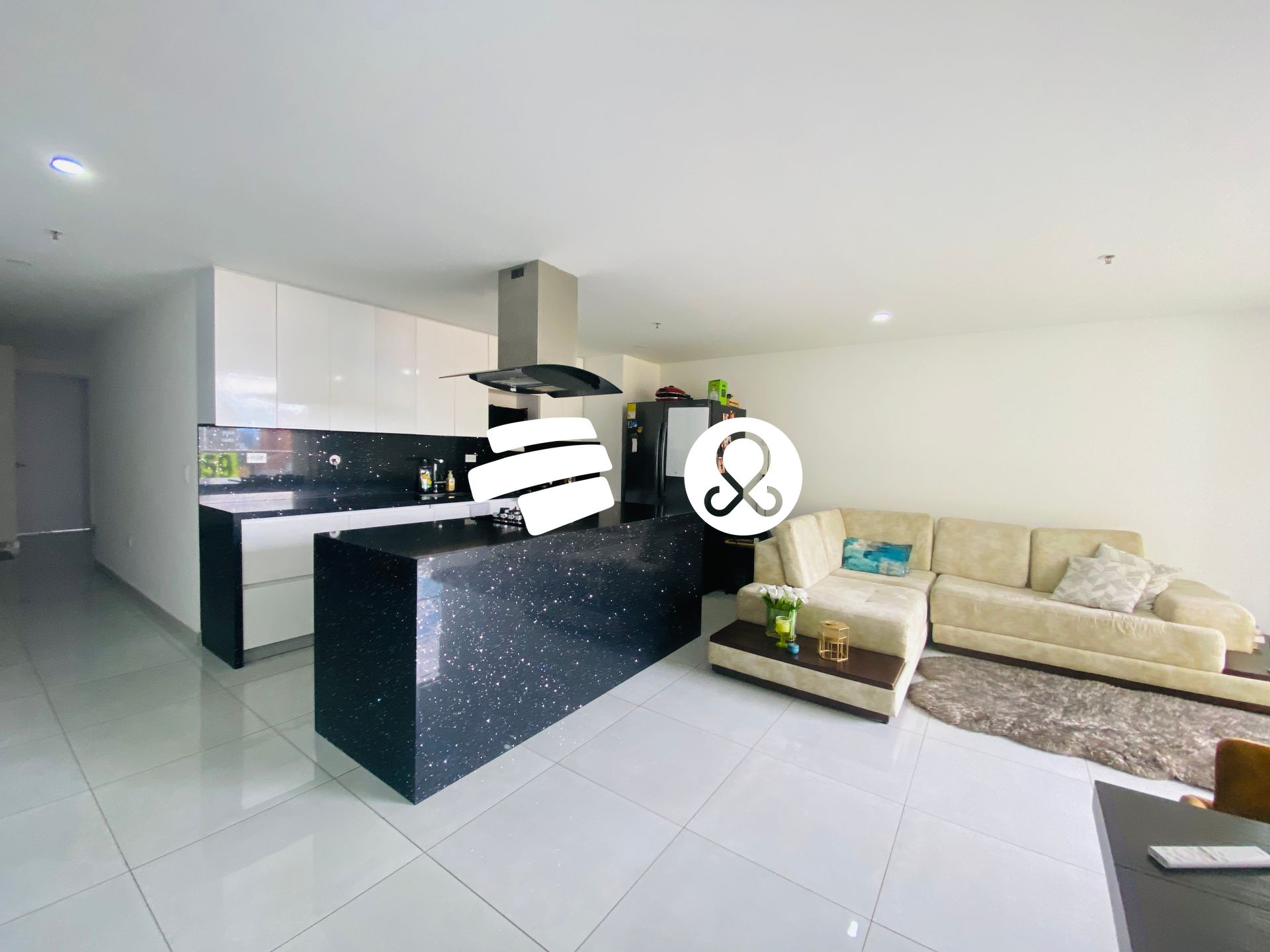 Apartamento en Venta en Loma del Esmeraldal, Envigado