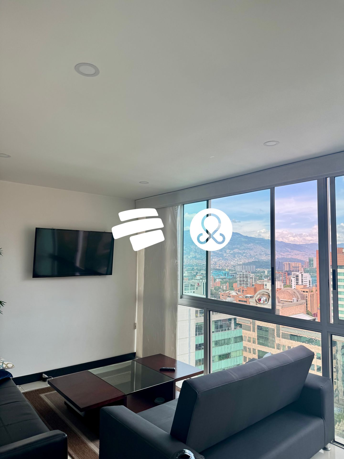 Apartamento en venta en El Poblado, Medellín · foto 6 de 19