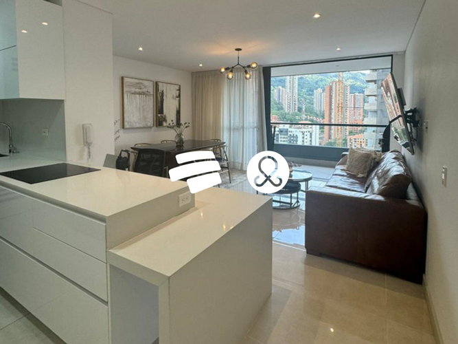 Apartamento de 1 alcoba en venta en El Poblado, Medellín, 55 m² · foto 2 de 17