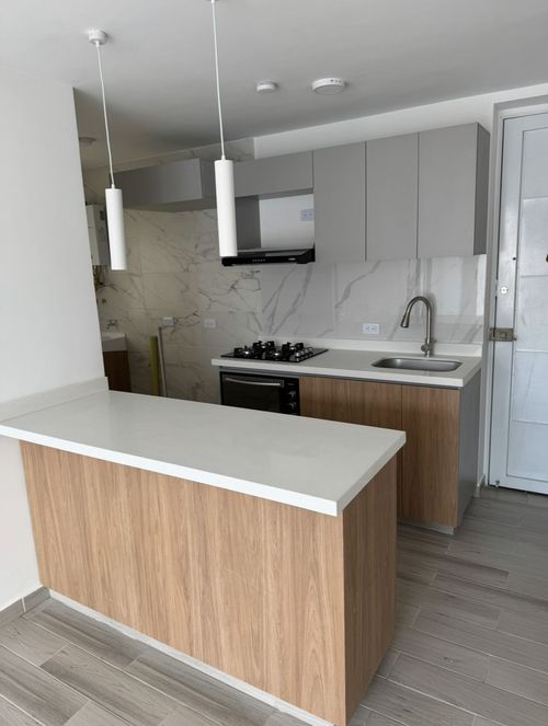 Apartamento de 2 alcobas en venta en Primero De Mayo, Cali, 58 m² · foto 3 de 9