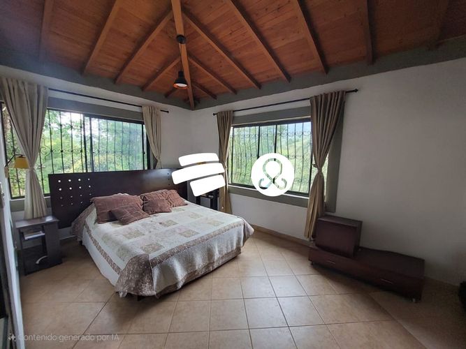 Finca en venta en San Antonio De Prado, Medellín, 2000 m² · foto 13 de 24
