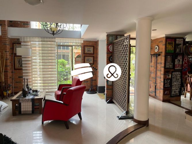 Casa de 5 alcobas en venta en Entreamigos, Sabaneta, 380 m² · foto 7 de 12