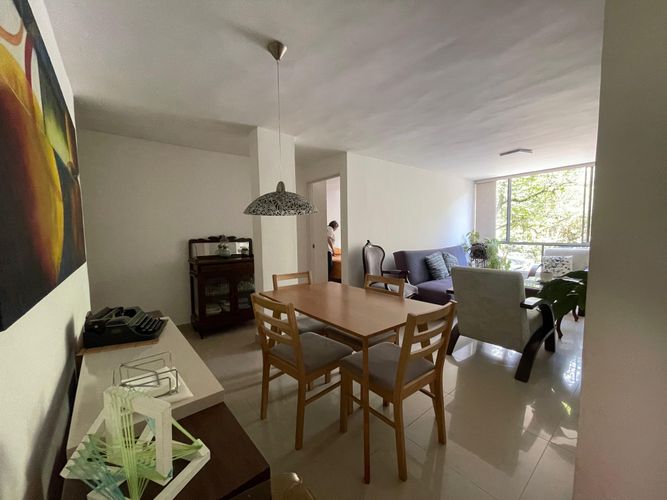 Apartamento en venta en El Poblado, Medellín · foto 3 de 18