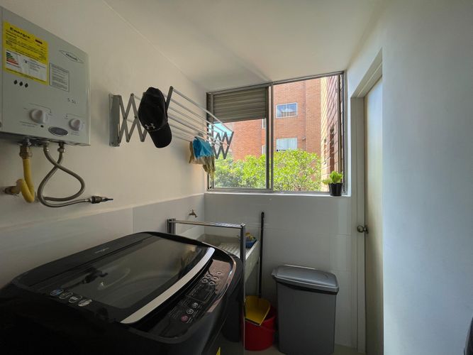 Apartamento en venta en El Poblado, Medellín · foto 7 de 18