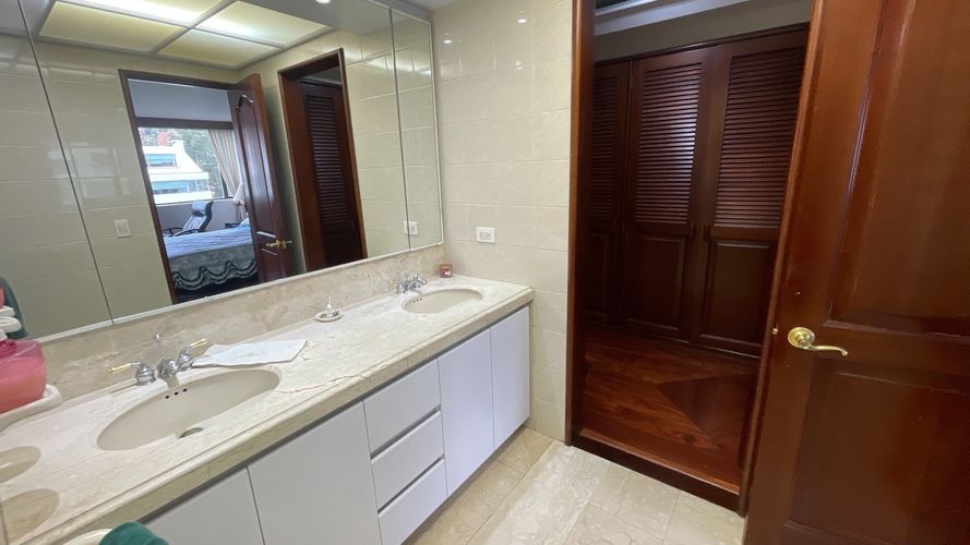 Apartamento en venta en Santa Barbara, Bogotá · foto 20 de 24