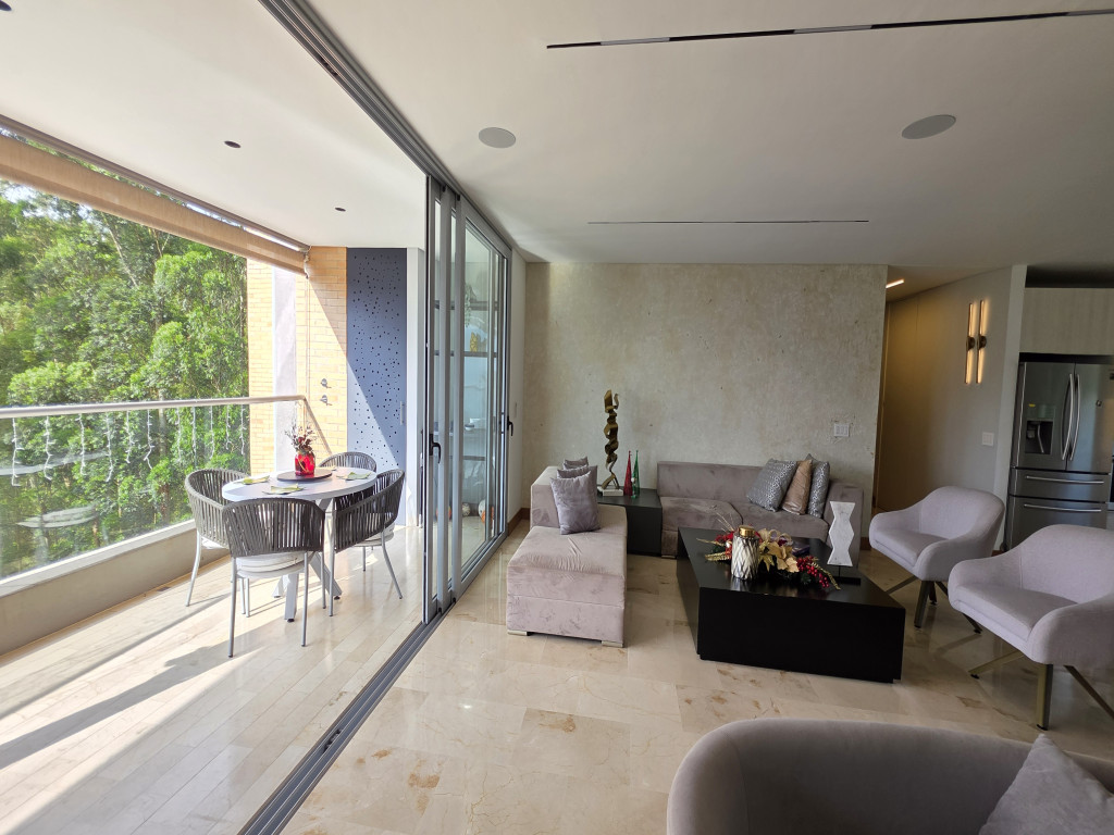 Apartamento en venta en El Poblado, Medellín [No disponible] 5