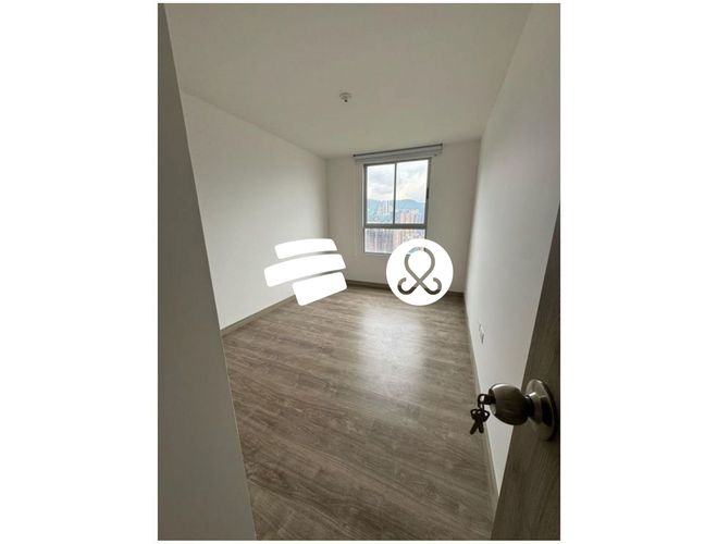 Apartamento de 3 alcobas en venta en Loma De La Doctora, Sabaneta, 84 m² · foto 6 de 9