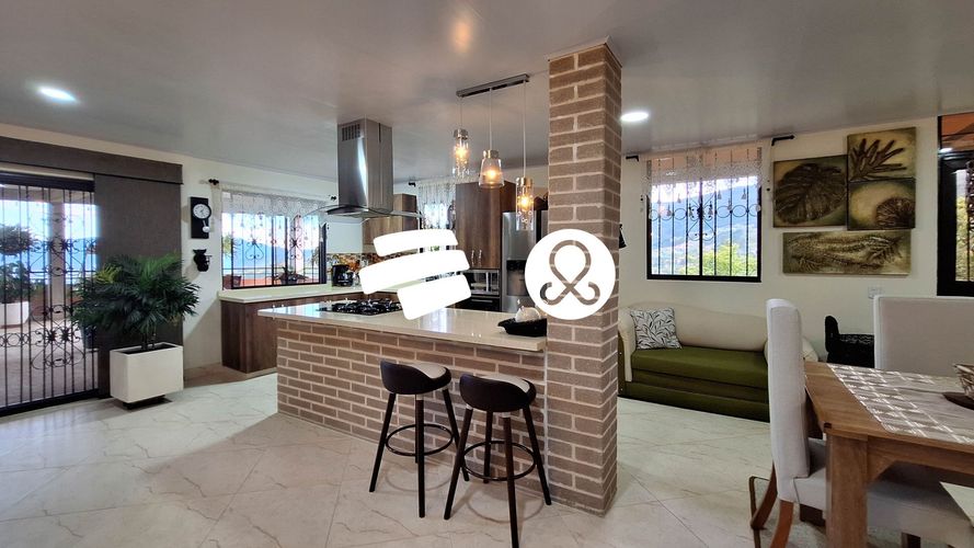 Casa de 8 alcobas en venta en San Cristobal, Medellín, 1580 m² · foto 5 de 24
