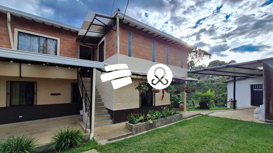Casa de 8 alcobas en venta en San Cristobal, Medellín, 1580 m² · foto 7 de 24