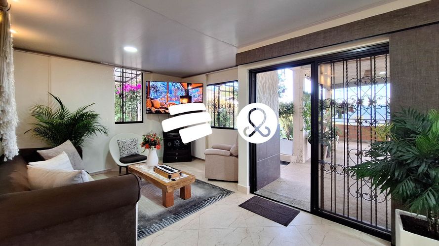 Casa de 8 alcobas en venta en San Cristobal, Medellín, 1580 m² · foto 20 de 24