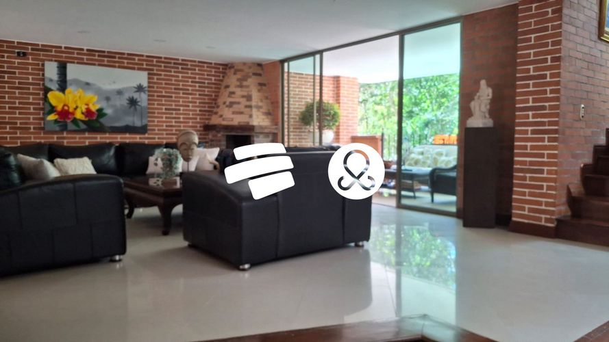 Casa de 4 alcobas en venta en Loma De La Doctora, Sabaneta, 410 m² · foto 4 de 24