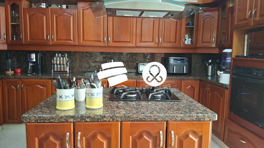 Casa de 4 alcobas en venta en Loma De La Doctora, Sabaneta, 410 m² · foto 8 de 24