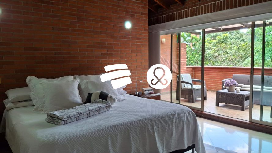 Casa de 4 alcobas en venta en Loma De La Doctora, Sabaneta, 410 m² · foto 14 de 24