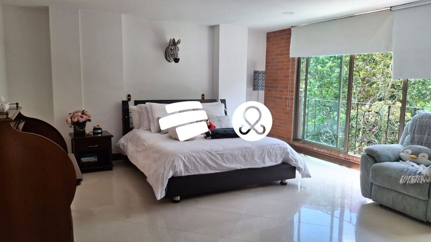 Casa de 4 alcobas en venta en Loma De La Doctora, Sabaneta, 410 m² · foto 16 de 24