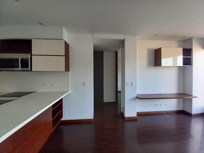 Apartamento de 1 alcoba en arriendo en Chico Norte, Bogotá, 60 m² · foto 11 de 24