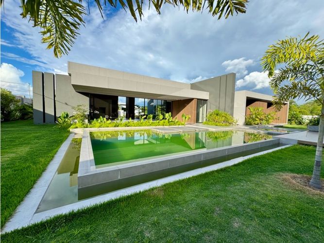 Casa de 4 alcobas en venta en Cerritos, Pereira, 800 m² · foto 10 de 20