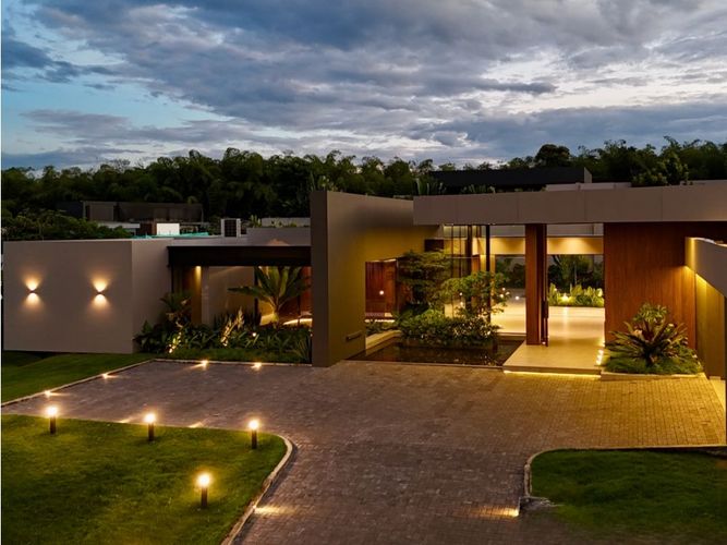 Casa de 4 alcobas en venta en Cerritos, Pereira, 800 m² · foto 19 de 20