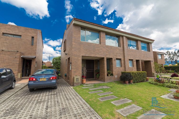 Casa de 3 alcobas en venta en Pueblo Viejo, Cota, 111 m² · foto 5 de 16
