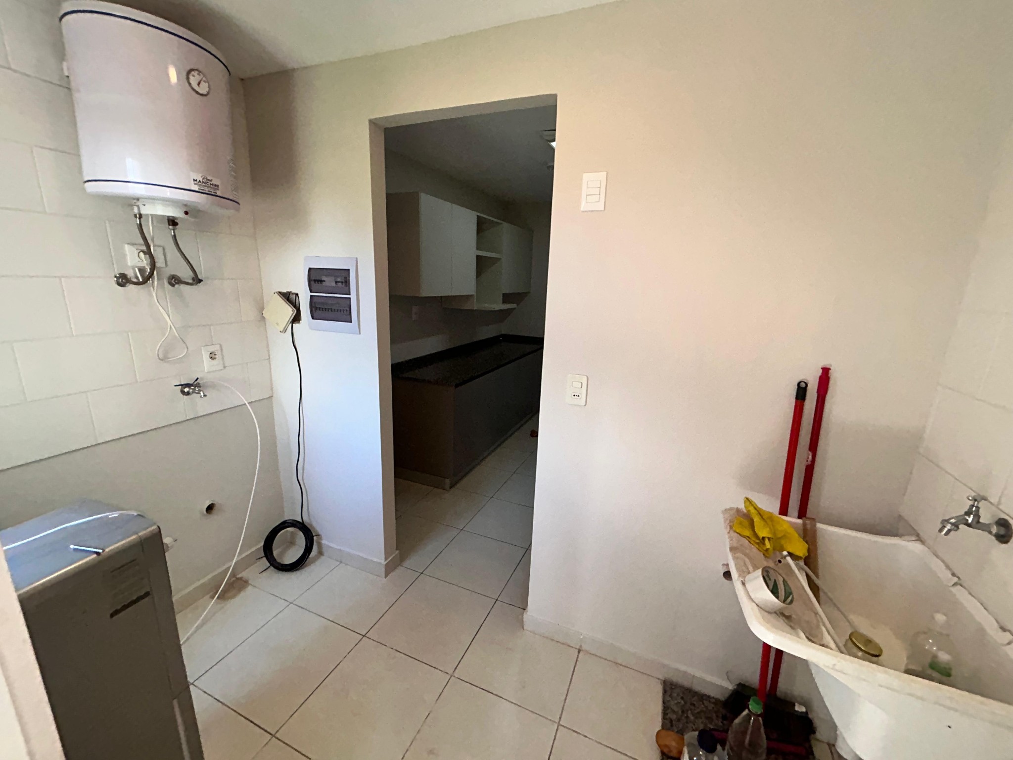 Alquilo amplio departamento de 3 Dormitorios en Condominio Moravia - S.H.Y — foto 2
