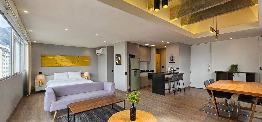 Apartaestudio en arriendo en Oviedo, Medellín, 64 m² · foto 8 de 16