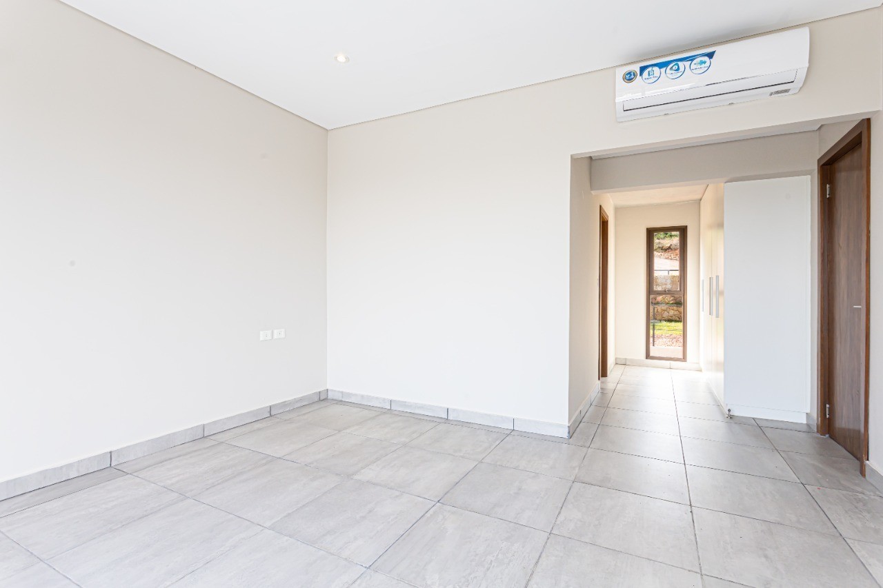 REF. B80 - Vendo Casa con vista al lago en San Bernardino – Zona Anfiteatro - La Suiza — foto 2