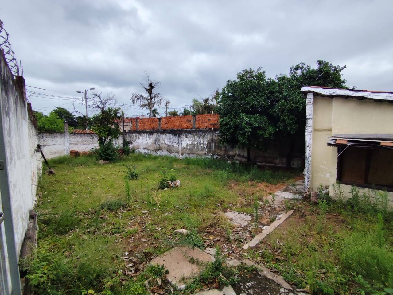 Terreno en venta en el exclusivo barrio Roberto L Petit — foto 2