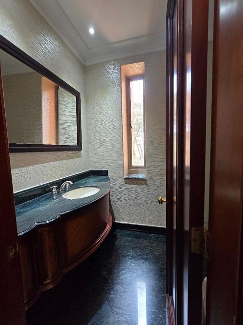 Apartamento de 3 alcobas en venta en Usaquen, Bogotá, 322 m² · foto 10 de 24