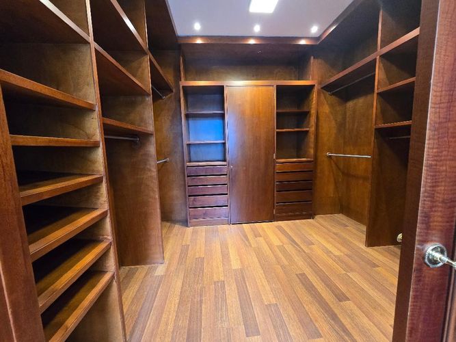 Apartamento de 3 alcobas en venta en Usaquen, Bogotá, 322 m² · foto 22 de 24