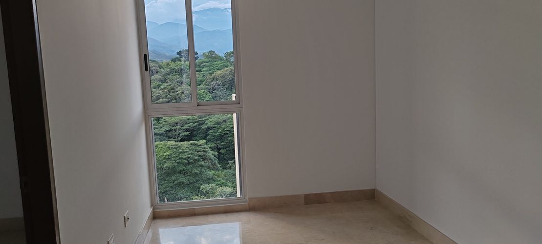 Apartamento de 3 alcobas en venta en Ciudad Jardin, Cali, 147 m² · foto 12 de 17