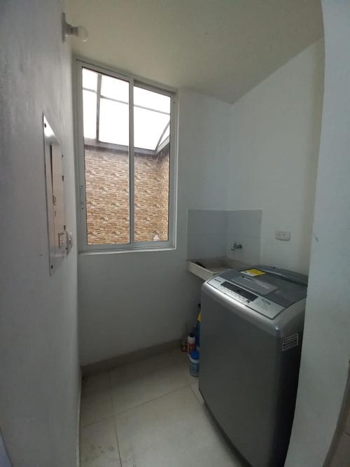 Casa de 4 alcobas en venta en Ricaurte, 74 m² · foto 21 de 22