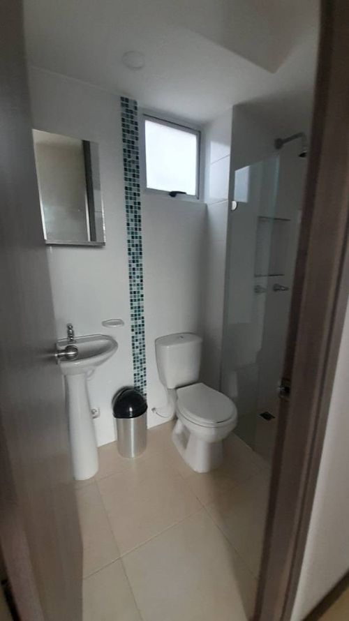 Apartamento de 2 alcobas en venta en Cr. Los Naranjos, Jamundí, 62 m² · foto 15 de 24