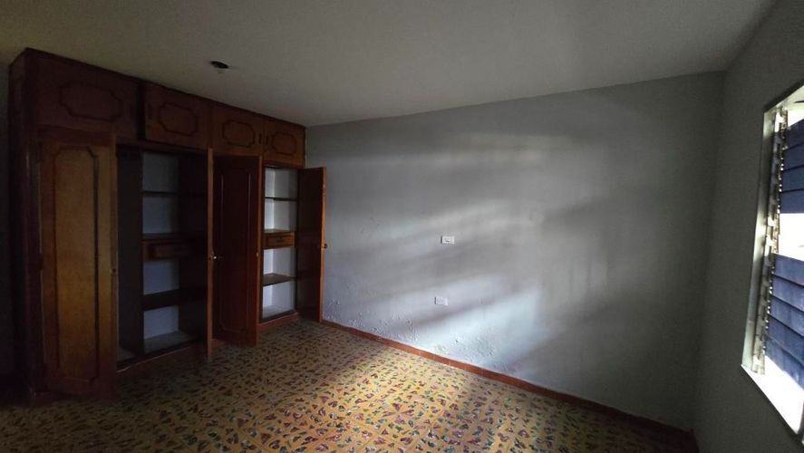 Casa de 5 alcobas en venta en Niquia, Bello, 270 m² · foto 16 de 24