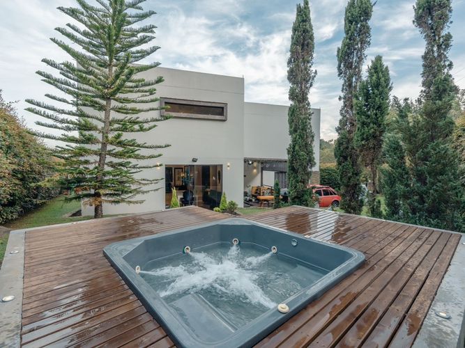 Casa de 4 alcobas en arriendo en Guarne, 340 m² · foto 17 de 20