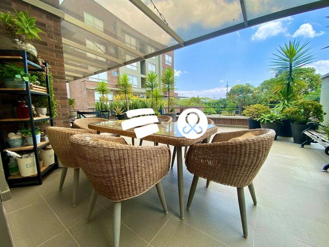 Apartamento de 2 alcobas en venta en Cabeceras De Llanogrande, Rionegro, 190 m² · foto 9 de 14