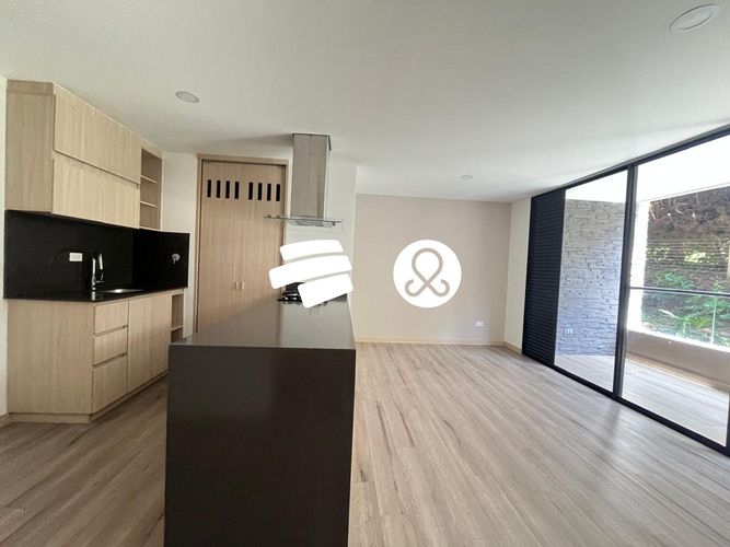 Apartamento de 2 alcobas en venta en Santa Elena, El Retiro, 68 m² · foto 2 de 14
