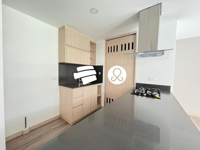 Apartamento de 2 alcobas en venta en Santa Elena, El Retiro, 68 m² · foto 3 de 14