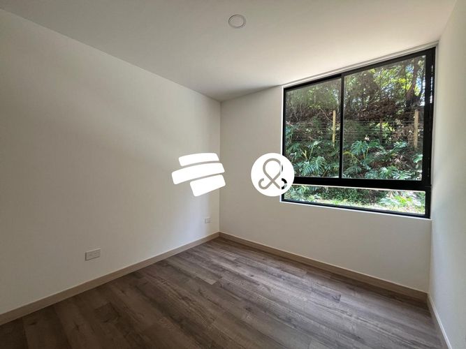 Apartamento de 2 alcobas en venta en Santa Elena, El Retiro, 68 m² · foto 8 de 14
