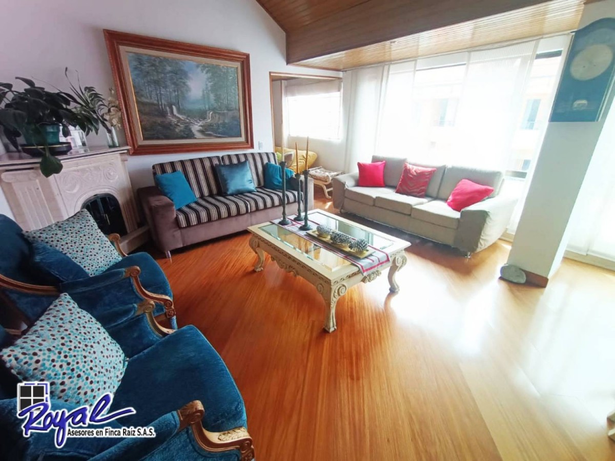 Apartamento en venta en El Batán, Bogotá · foto 2 de 23